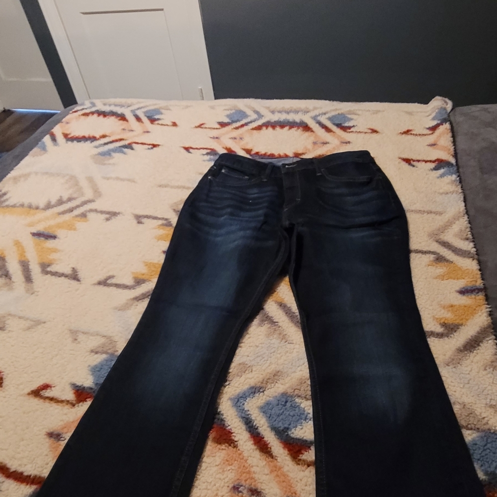 JEANS - Picture 2 of 3